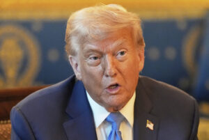 Trump Reverses Course, Resumes Weapons Shipments to Ukraine