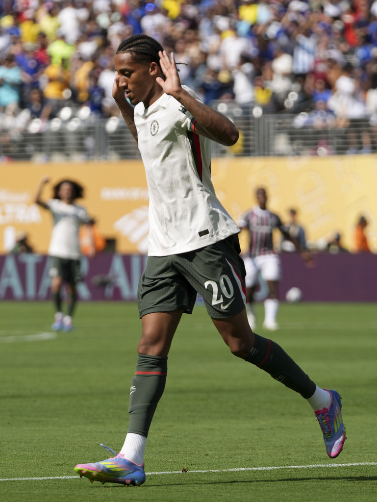 Chelsea Beats Fluminense 2-0 in Club Semis