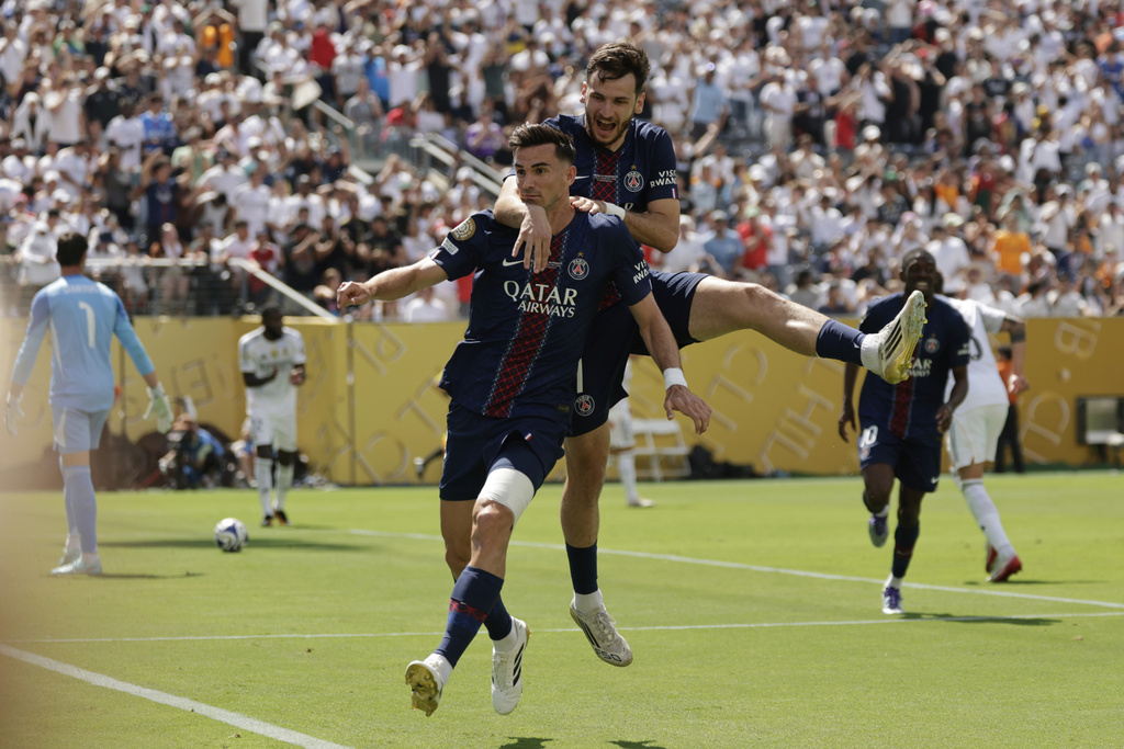 PSG Crushes Real Madrid 4-0, Reaches Final