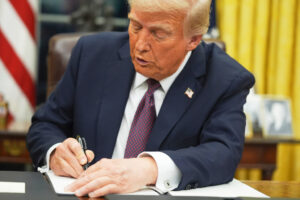 Trump Birthright Citizenship Ban Faces Federal Legal Setback