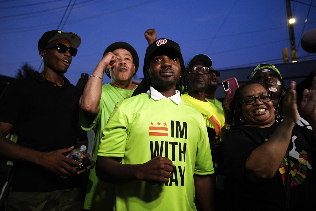 Embattled Trayon White Reclaims Ward 8 Seat