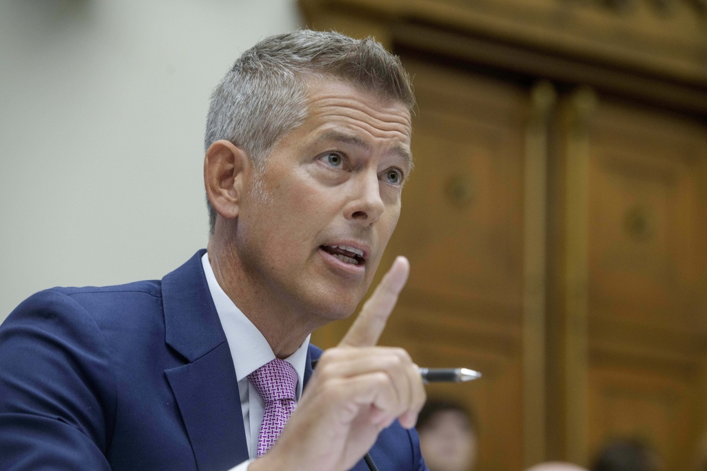US Retaliates Against Mexico Over Airline Shift