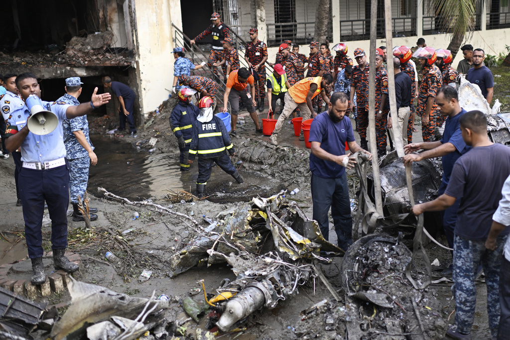 Bangladesh Military Jet Crash Kills 25 in Dhaka