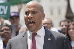 Sen. Booker Erupts in Senate, Urges Democrats to 'Wake Up'