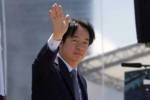 Taiwan President’s U.S. Transit Cancelled Due to Pressure