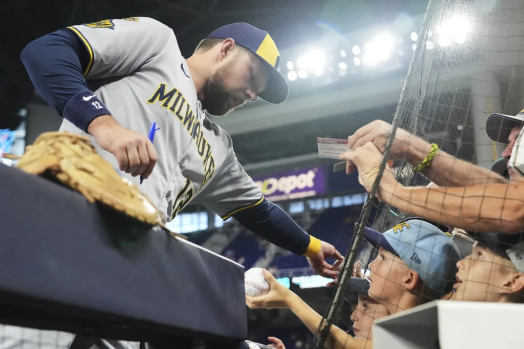 Brewers Promote Andrew Vaughn After Rhys Hoskins Injury