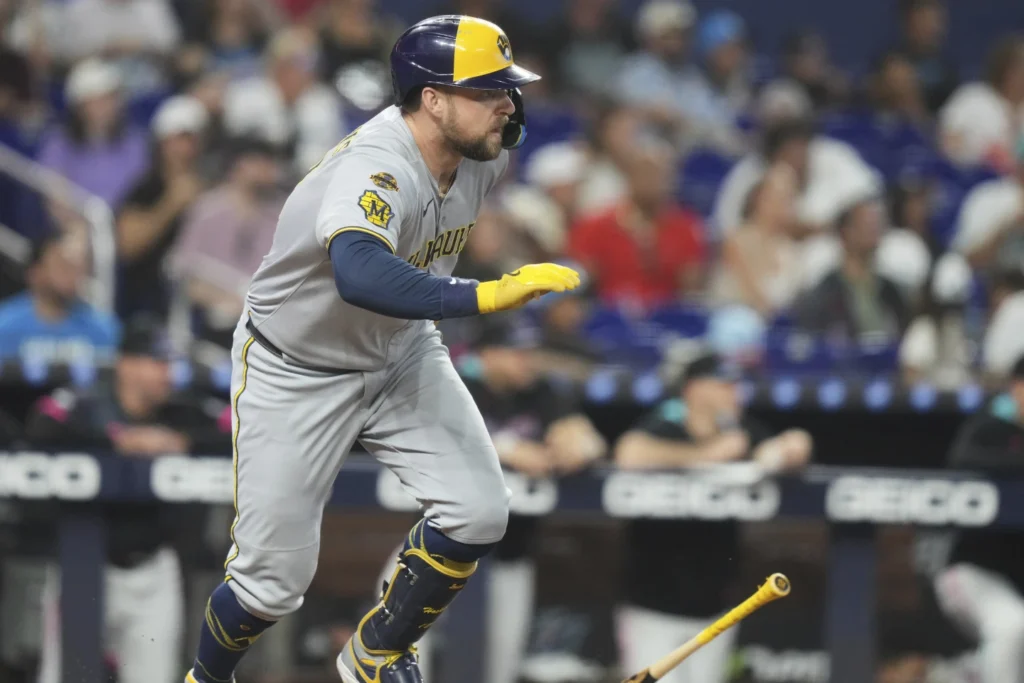 Brewers Promote Andrew Vaughn After Rhys Hoskins Injury