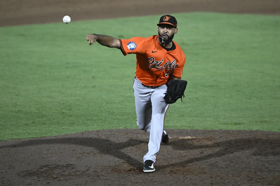 Domínguez Dealt Mid-Doubleheader in Orioles-Blue Jays Swap