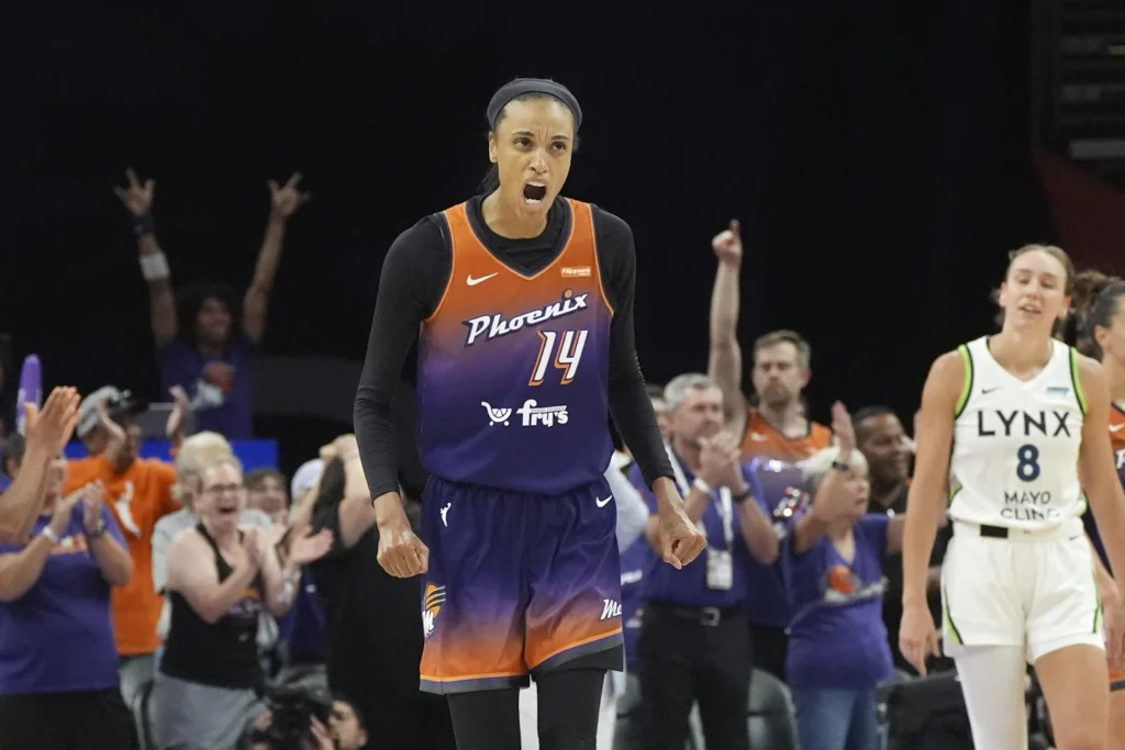 Alyssa Thomas Powers Mercury Past Lynx in Comeback