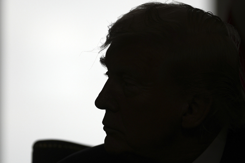 Trump Delays Tariff Launch After Global Warning Signs